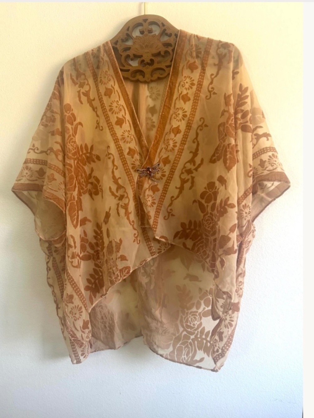 Gorgeous Burnout Velvet Kimono top, with vintage Dragonfly brooch, Blouse, Rose,